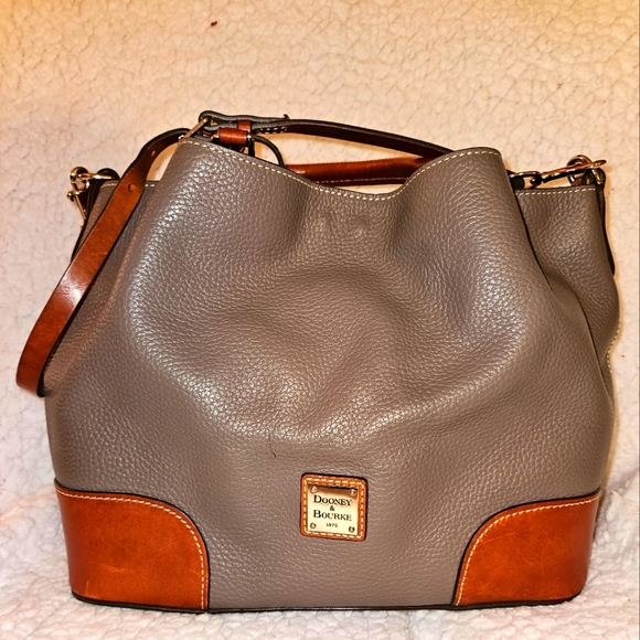 Dooney & Bourke Medium Sized Hobo Bag - Picture 1 of 3